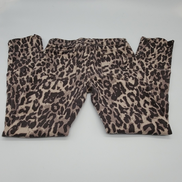 3/$15 Joe's Leopard Print Pants - Picture 2 of 4